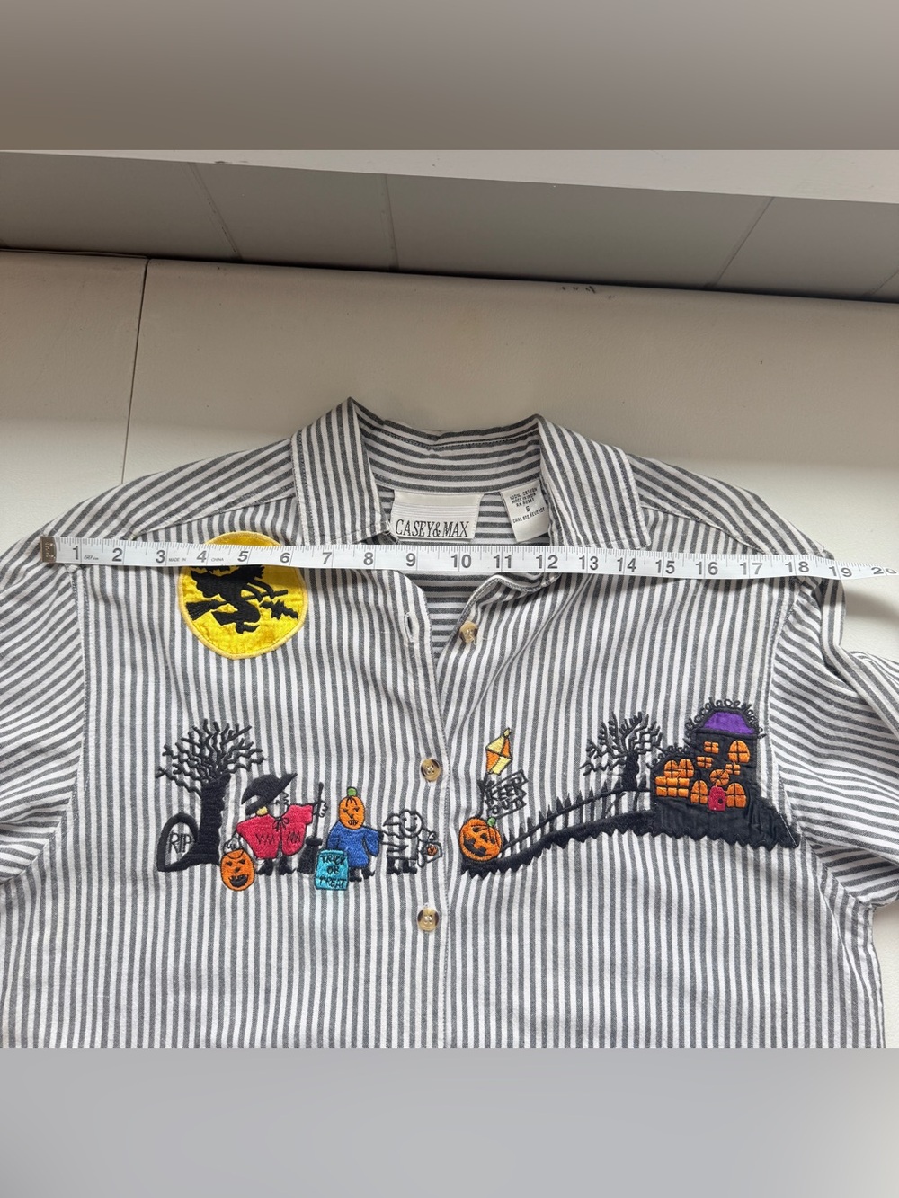 Casey & Max Halloween Embroidered Haunted House Stripe Button Shirt Size Small - Picture 9 of 11